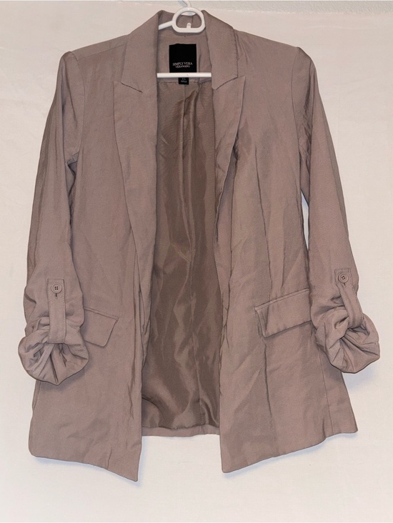 Simply Vera Vera Wang Jackets & Blazers - Simply Vera Vera Wang Taupe Open-Front Blazer